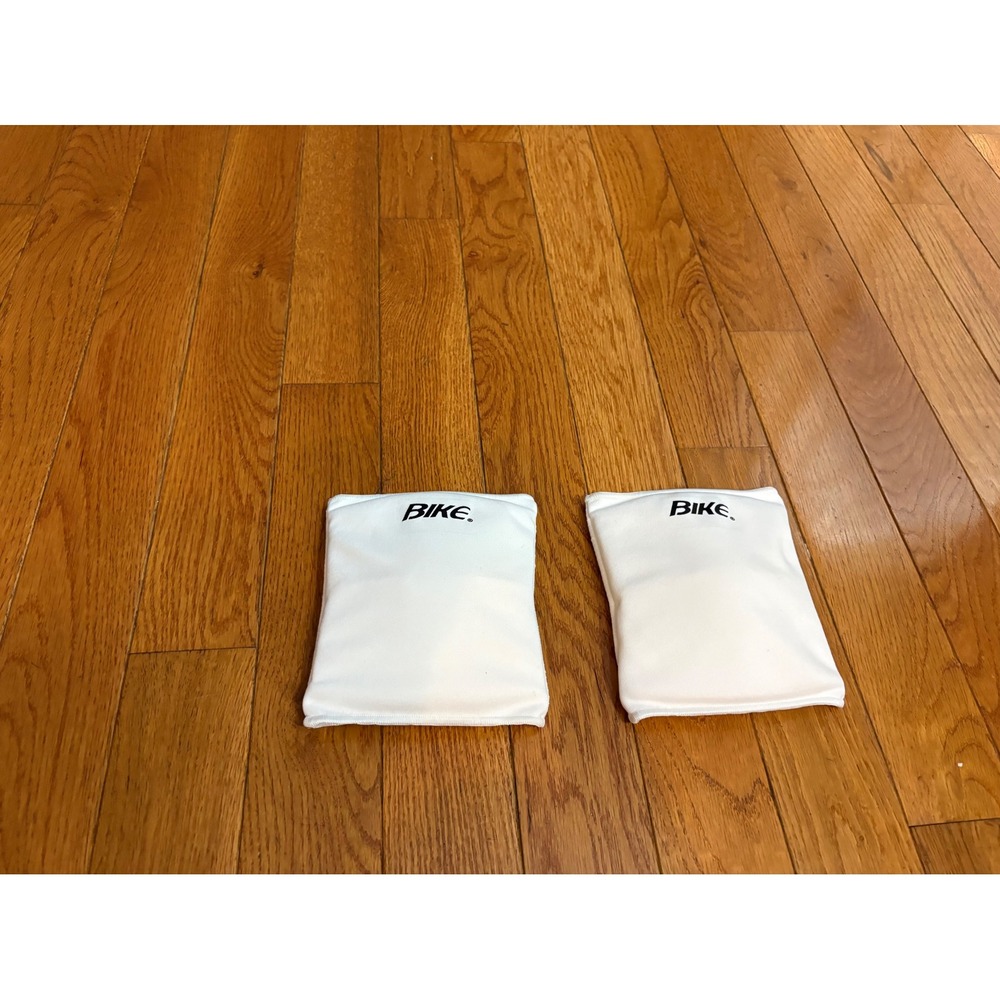 Bike White Athletic Knee Pads Slip-On Padded Guards Style 7275 Size Large USA